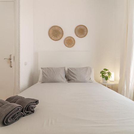 Ronda Apartment บาร์เซโลนา ภายนอก รูปภาพ
